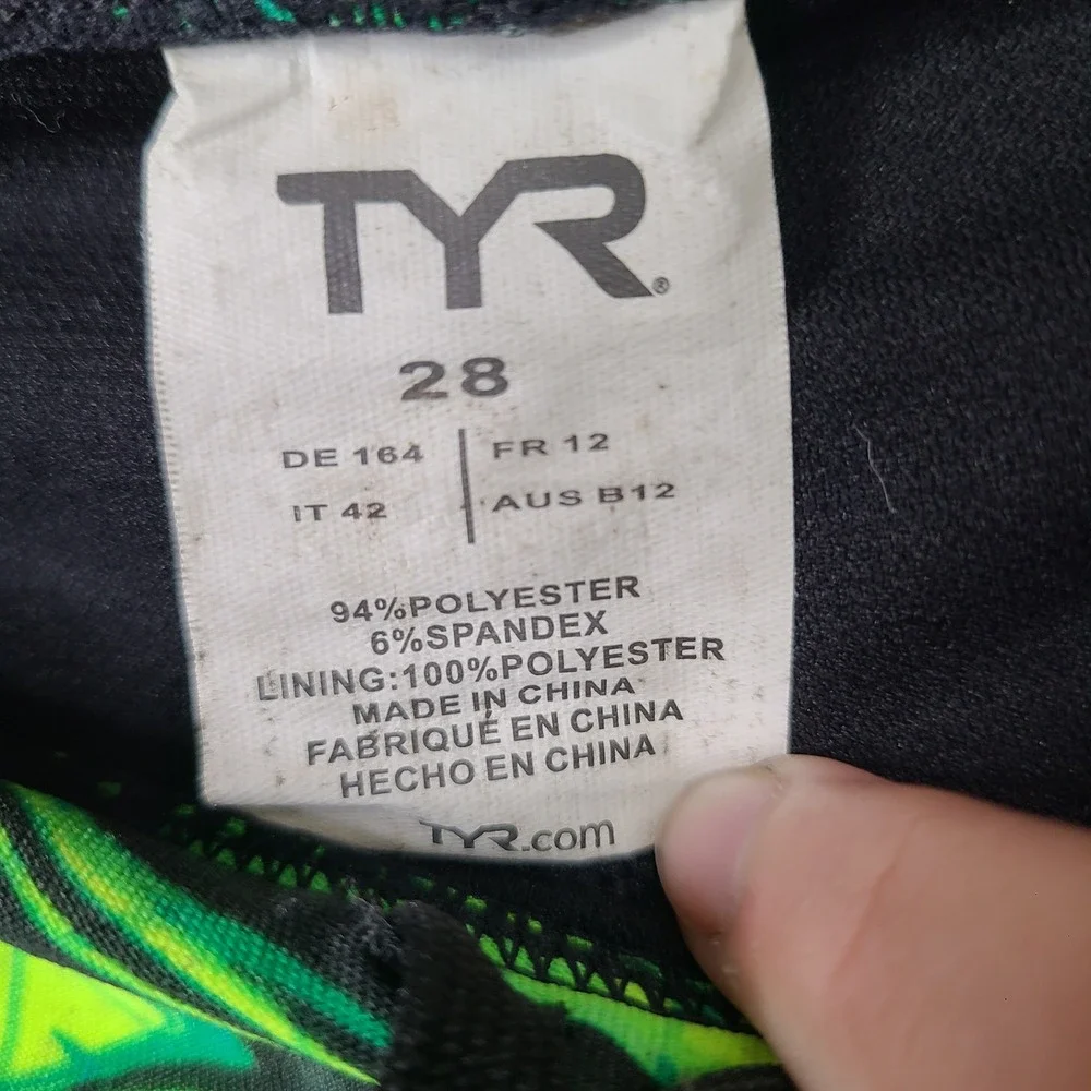 TYR Swim Jammers Mens 28 Green Swirl Pattern Jammer Performance Spandex Athletic
